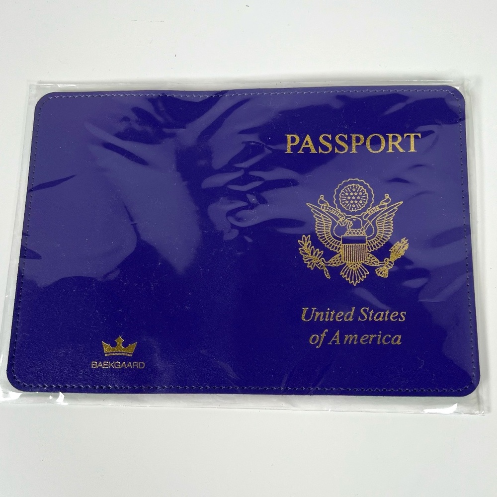 Baekgaard | Passport Cover Green and Purple